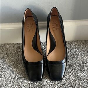 Naturalizer Black Leather Heels -Brand New!